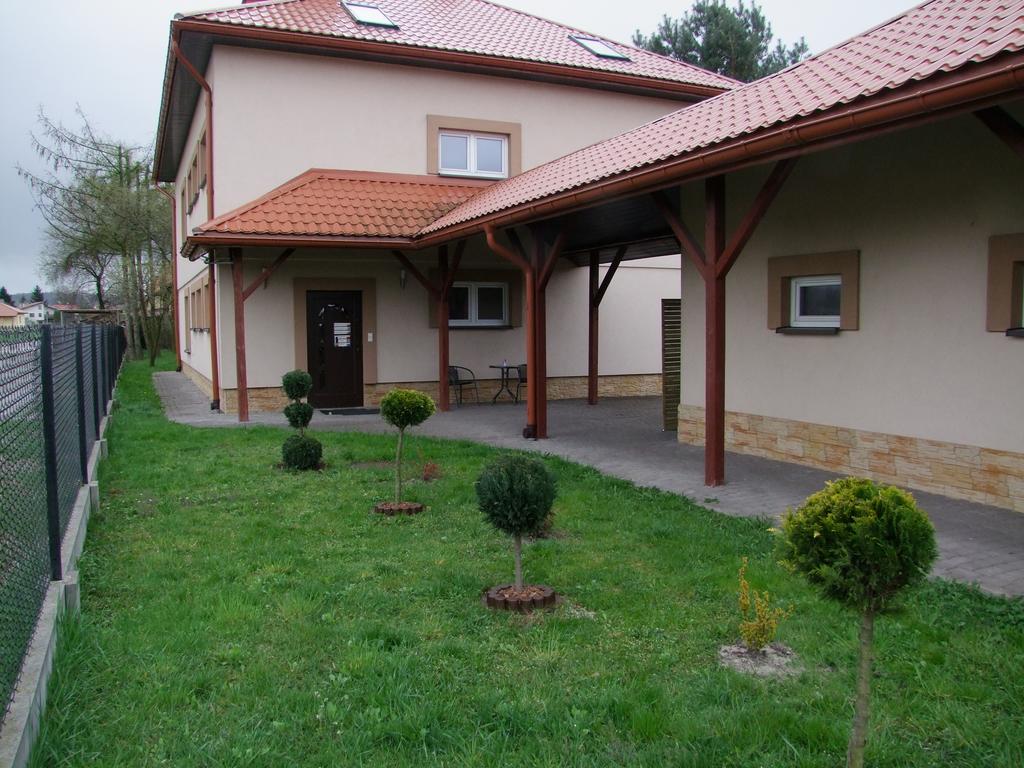 Warnenczyka 85A Bezplatny Parking, Faktura, Prywatna Lazienka, Klimatyzacja رشيشوف المظهر الخارجي الصورة