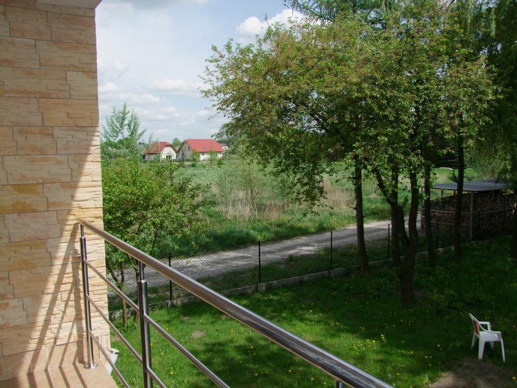 Warnenczyka 85A Bezplatny Parking, Faktura, Prywatna Lazienka, Klimatyzacja رشيشوف الغرفة الصورة