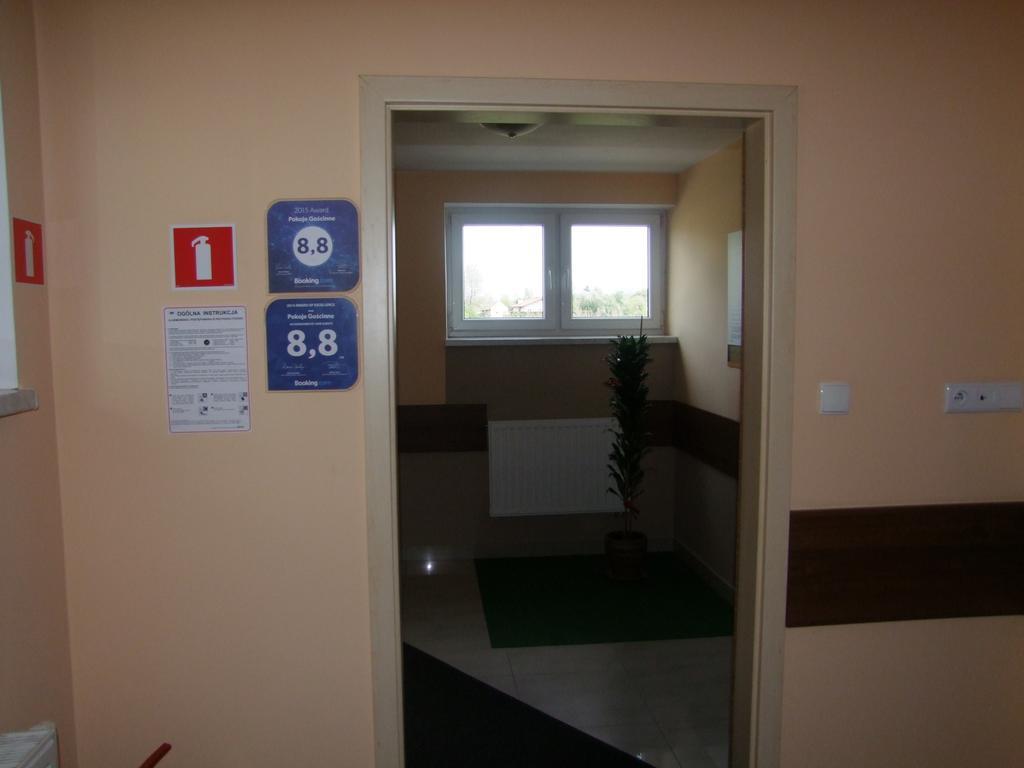 Warnenczyka 85A Bezplatny Parking, Faktura, Prywatna Lazienka, Klimatyzacja رشيشوف المظهر الخارجي الصورة